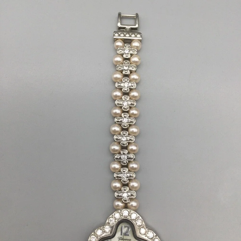 Geneva Platinum Womens Watch 27mm MOP Dial Faux Pearl Crystals New Battery 7.5